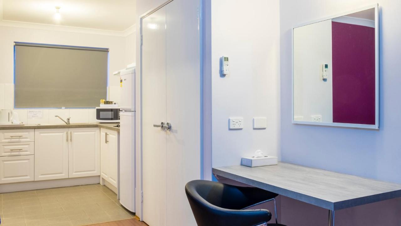 Hotel Australind Tourist Park Esterno foto