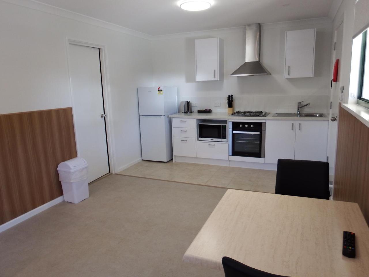 Hotel Australind Tourist Park Esterno foto